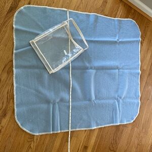 Excellent Organic Wool Baby Blanket Gorgeous Blue 34”x41”